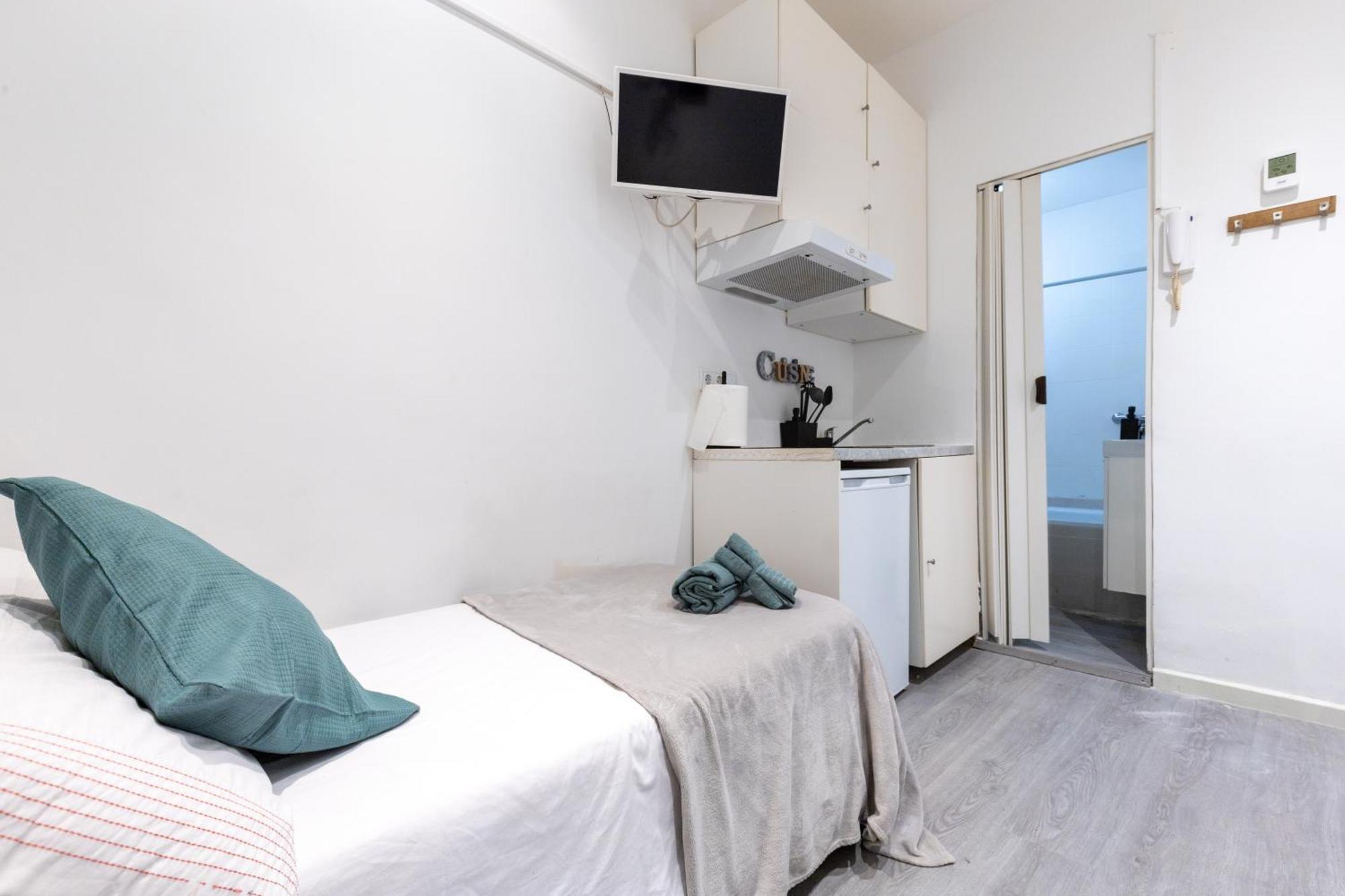 Petit Estudio En Madrid , Centro, 2 Pax, Wi-Fi & Tv Esterno foto