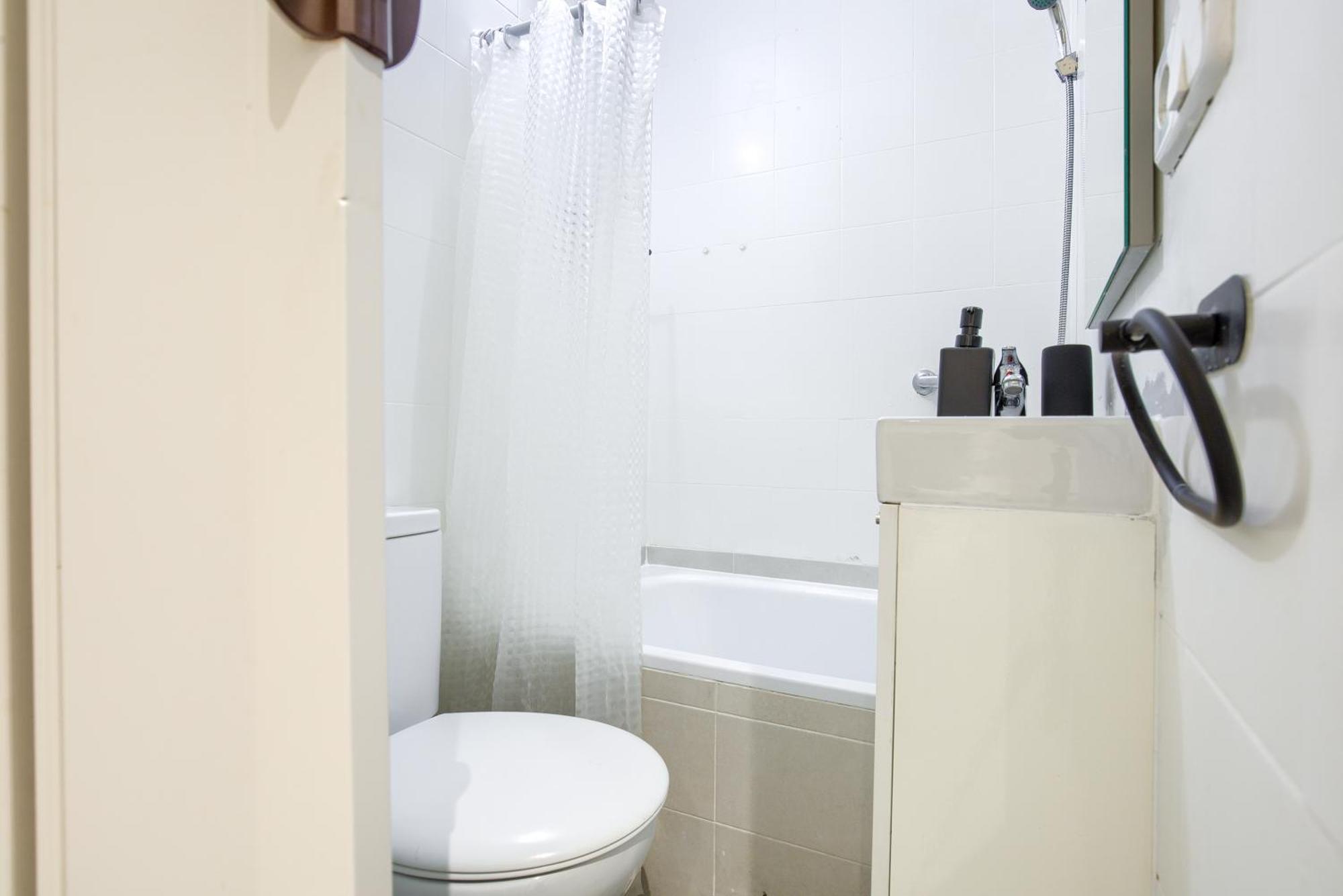 Petit Estudio En Madrid , Centro, 2 Pax, Wi-Fi & Tv Esterno foto